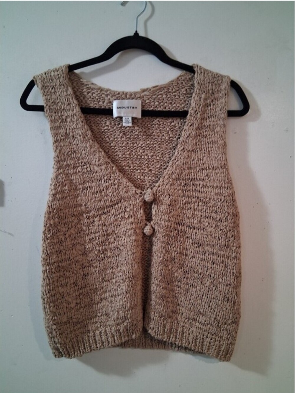 Industry Knit Beige Sleeveless Button-Front Sweater Vest. NWT. Small Petite.Gift